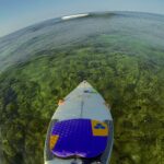 沖縄のリーフの上でGoProで撮影したサーフィンのPOV視点（チャンネルアイランドのサーフボード）